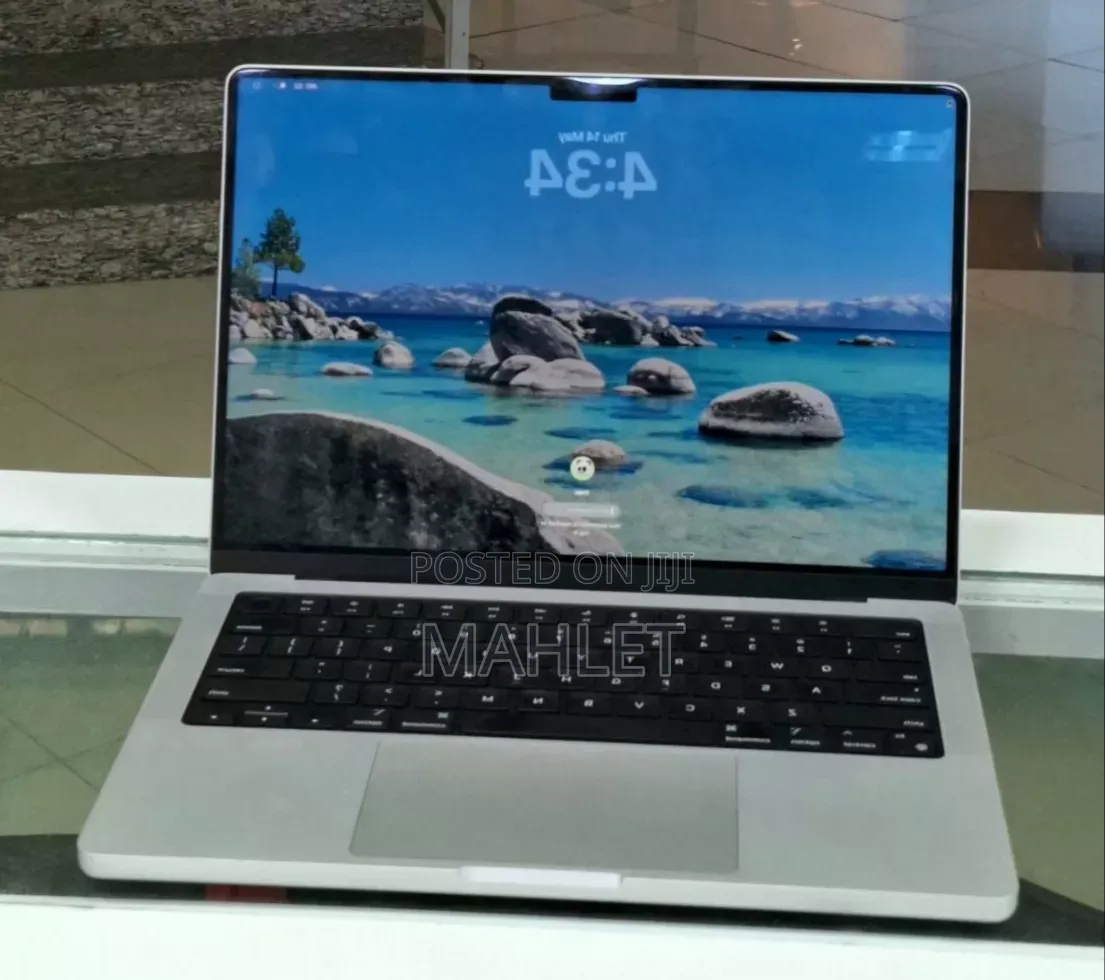 New Laptop Apple MacBook Pro M1 16GB Apple M1 Pro SSD 512GB