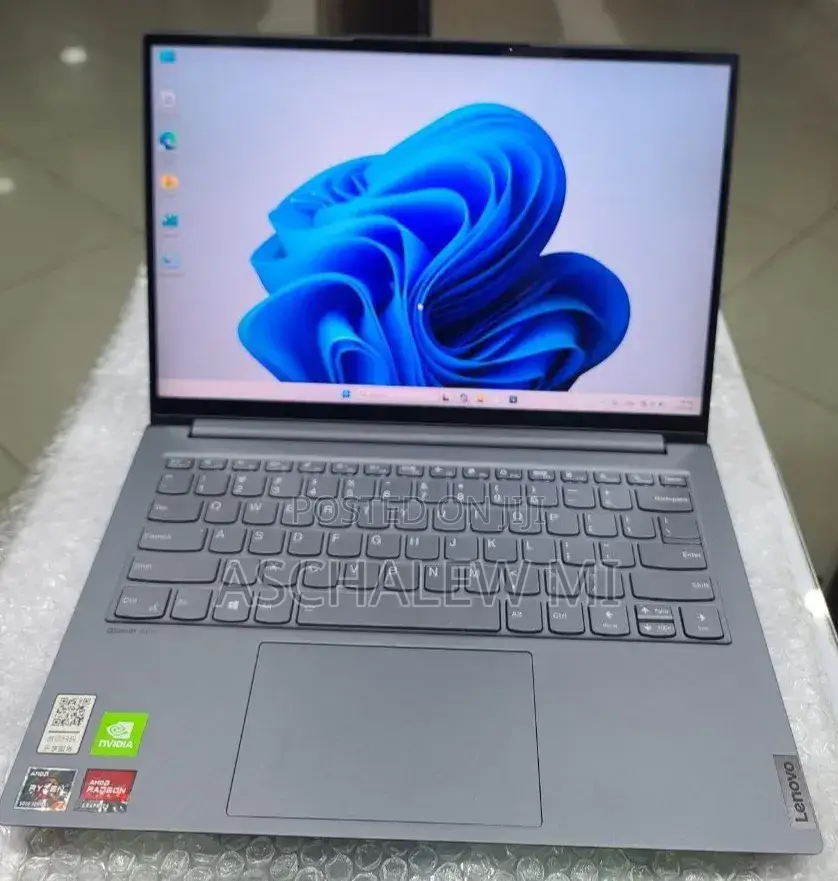 New Laptop Lenovo Yoga 2 16GB AMD Ryzen 7 SSD 512GB