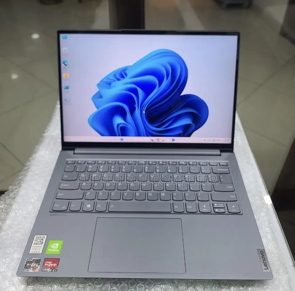 New Laptop Lenovo Yoga 7 15ITL5 16GB AMD Ryzen 7 SSD 512GB