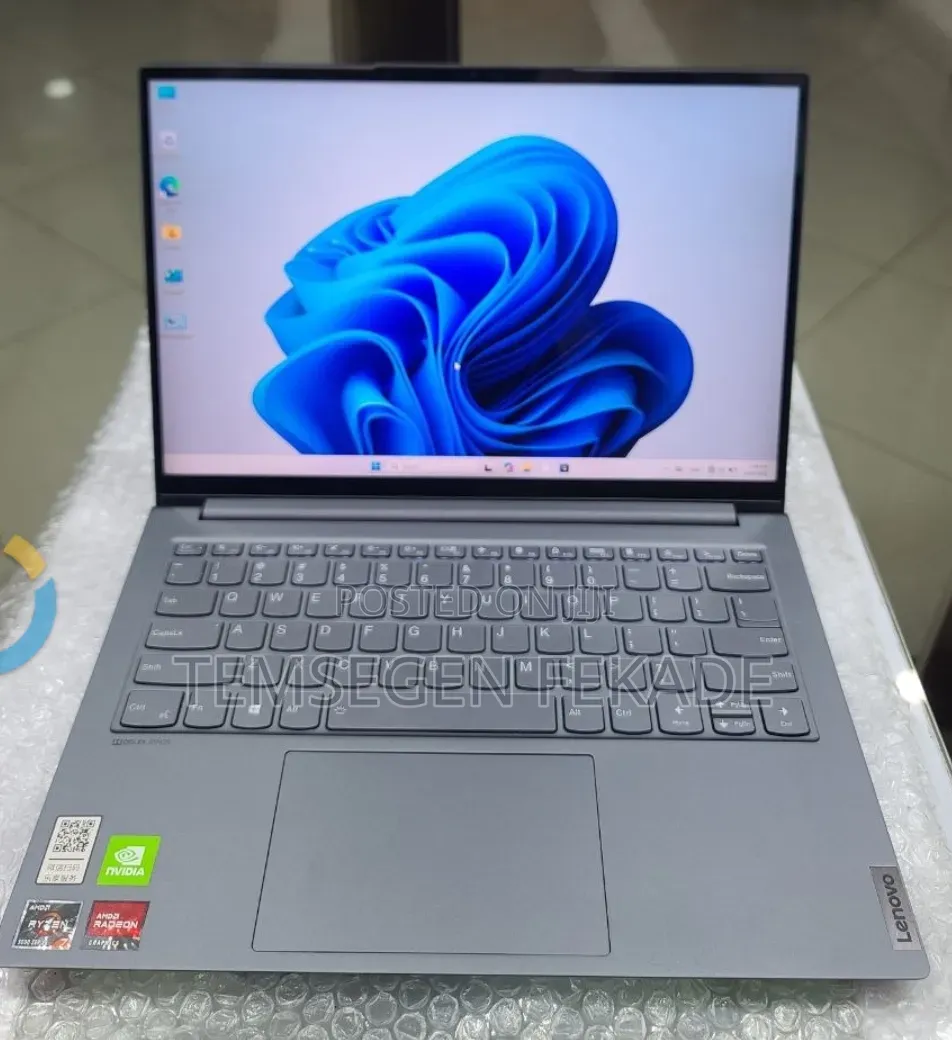 New Laptop Lenovo Yoga 7 15ITL5 16GB AMD Ryzen 7 SSD 512GB