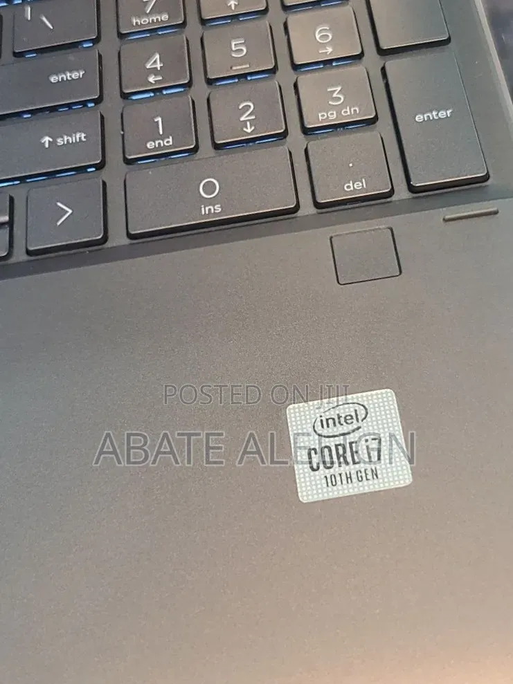 New Laptop HP Spectre 16GB Intel Core i7 SSD 512GB