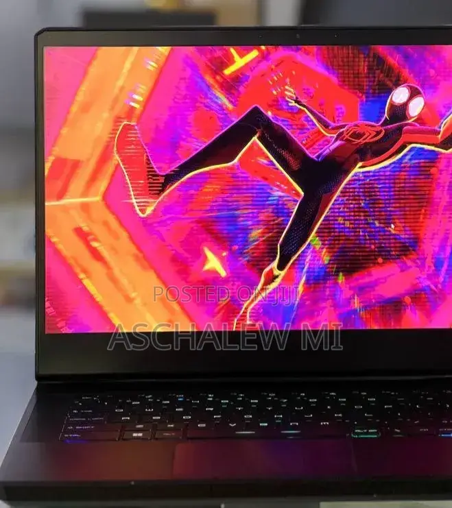 New Laptop MSI GP75 Leopard 16GB Intel Core i7 SSD 512GB