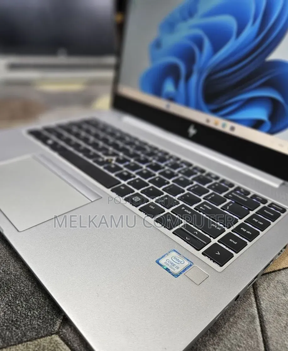 New Laptop HP EliteBook 840 G5 8GB Intel Core i5 SSD 512GB