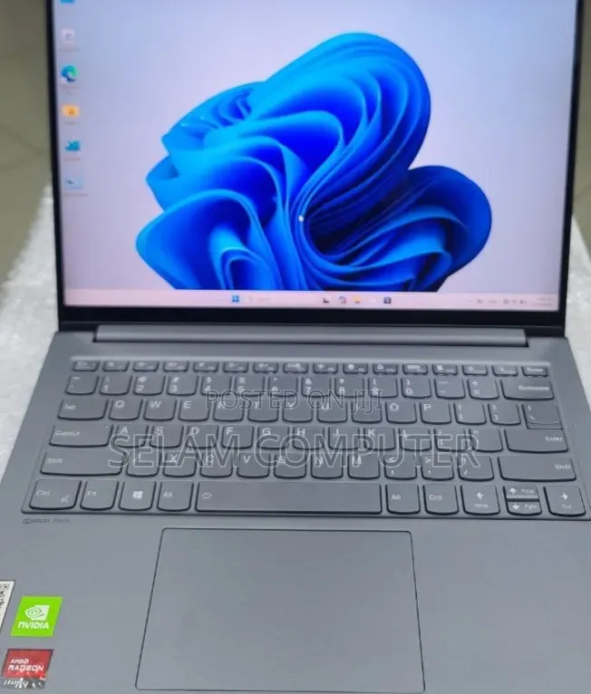 New Laptop Lenovo Legion 5 16GB AMD Ryzen 7 SSD 512GB