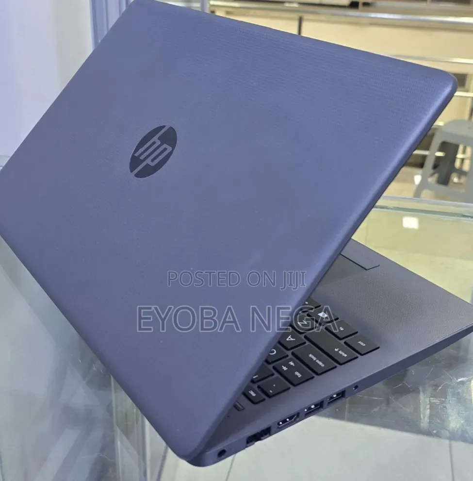 Laptop HP Stream Notebook 8GB Intel Core i7 HDD 1T