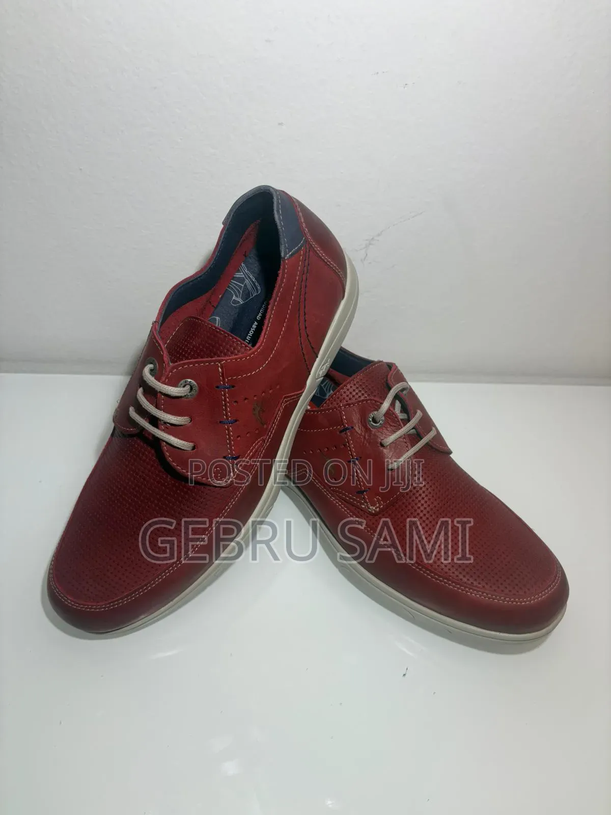 Man Shoes It's a Classic Shoes