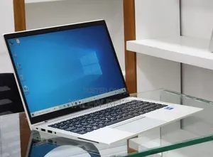 New Laptop HP EliteBook 840 G8 8GB Intel Core i5 SSD 512GB