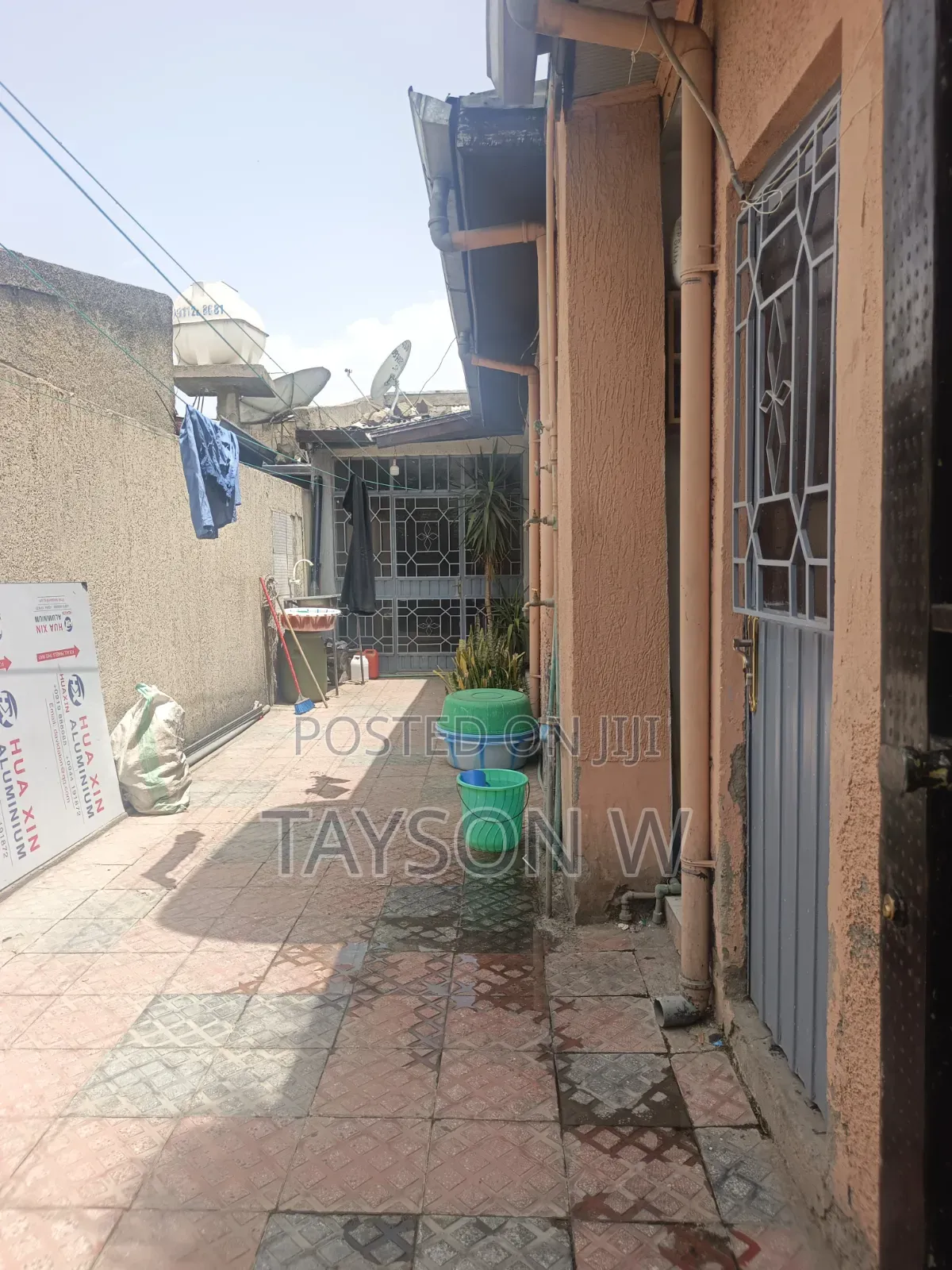 2bdrm Villa in Bole for sale