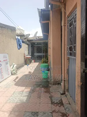 2bdrm Villa in Bole for sale
