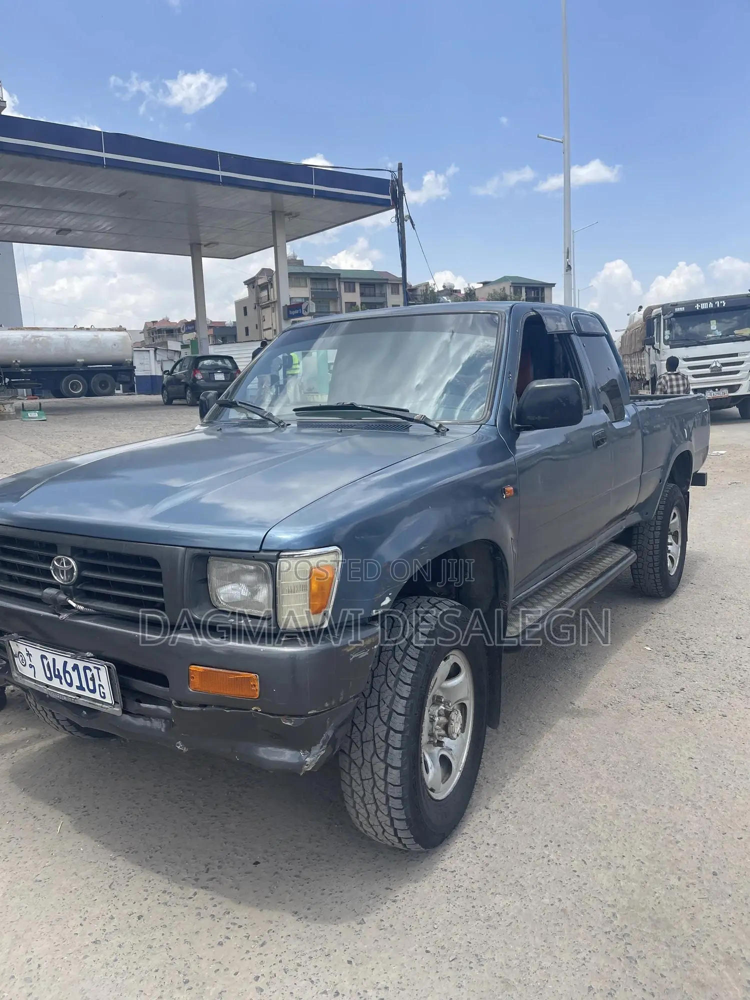 Toyota Hilux 1995 Blue