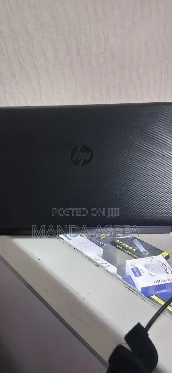 New Laptop HP Stream Notebook 8GB Intel Core i7 HDD 1T