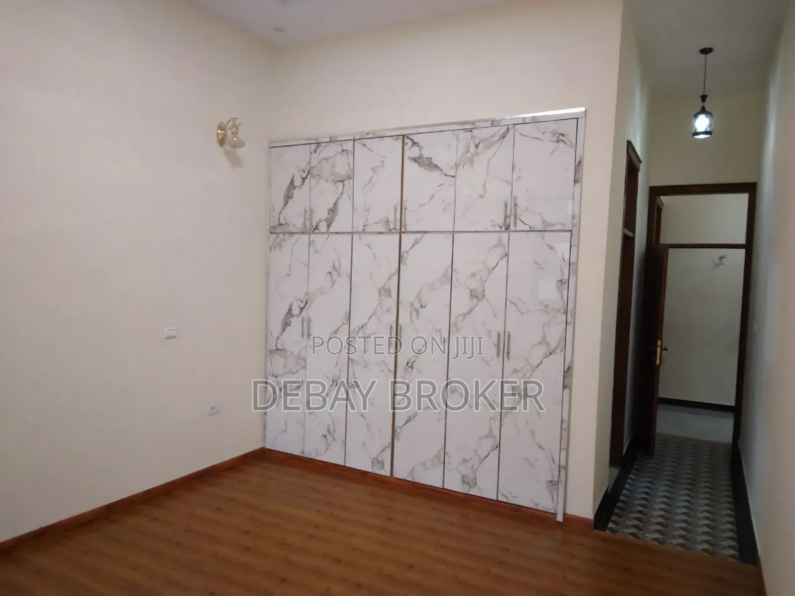 Furnished 5bdrm House in Ayat, Yeka for sale