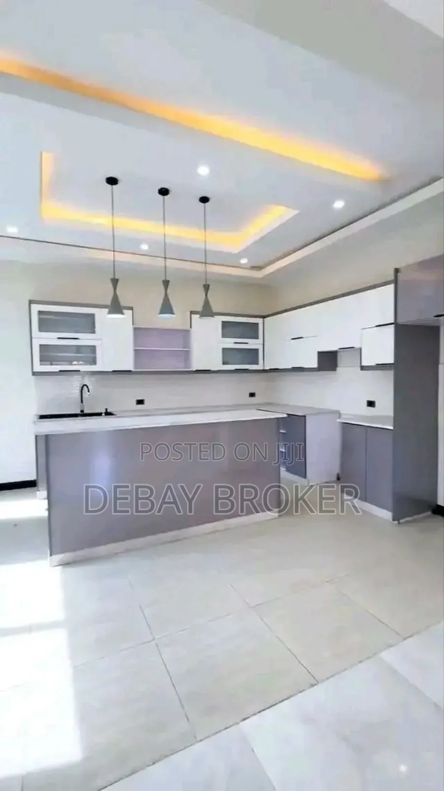 Furnished 8bdrm Farm House in Yeka for sale