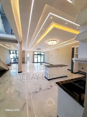 Furnished 8bdrm Farm House in Yeka for sale