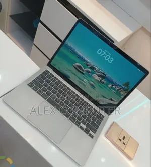 New Laptop Apple MacBook Air 2020 M1 16GB Apple M1 SSD 512GB