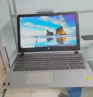 New Laptop HP Envy 13 8GB Intel Core i7 SSD 512GB
