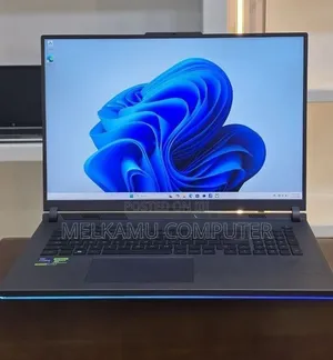 New Laptop Asus ROG Strix G17 32GB Intel Core i9 SSD 2T