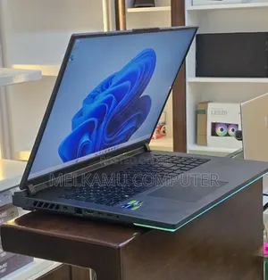 New Laptop Asus ROG Strix G17 32GB Intel Core i9 SSD 2T