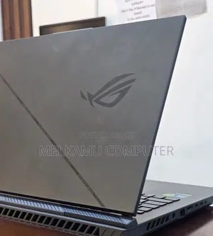 New Laptop Asus ROG Strix G17 32GB Intel Core i9 SSD 2T