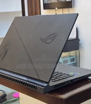 New Laptop Asus ROG Strix G17 32GB Intel Core i9 SSD 2T