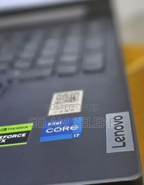 New Laptop Lenovo 16GB Intel Core i7 SSD 1T