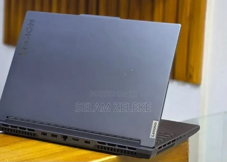 New Laptop Lenovo 16GB Intel Core i7 SSD 1T