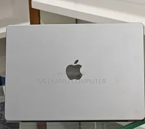 New Laptop Apple MacBook Pro 2023 M3 14-inch 8GB Apple M3 SSD 512GB