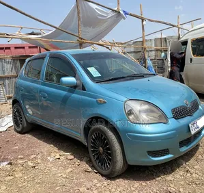 Toyota Vitz 1.0 FWD 5dr 2002 Blue