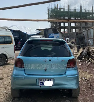 Toyota Vitz 1.0 FWD 5dr 2002 Blue