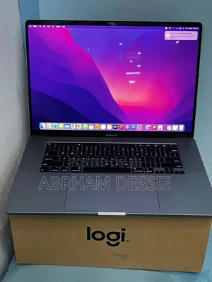 New Laptop Apple MacBook Pro 2019 32GB Intel Core i9 SSD 512GB