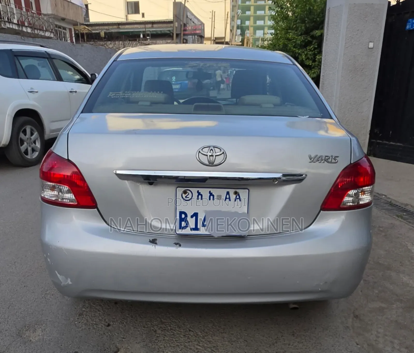 Toyota Belta 2010 Silver