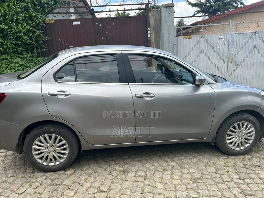 Suzuki Dzire 2022 Gray