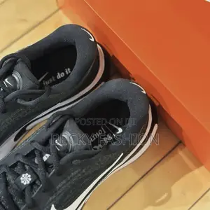 Nike Journey Run Shoes