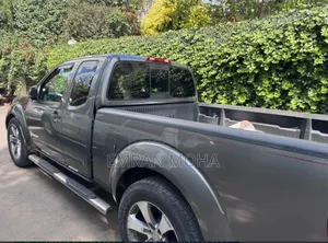 Nissan Frontier 2006 Gray