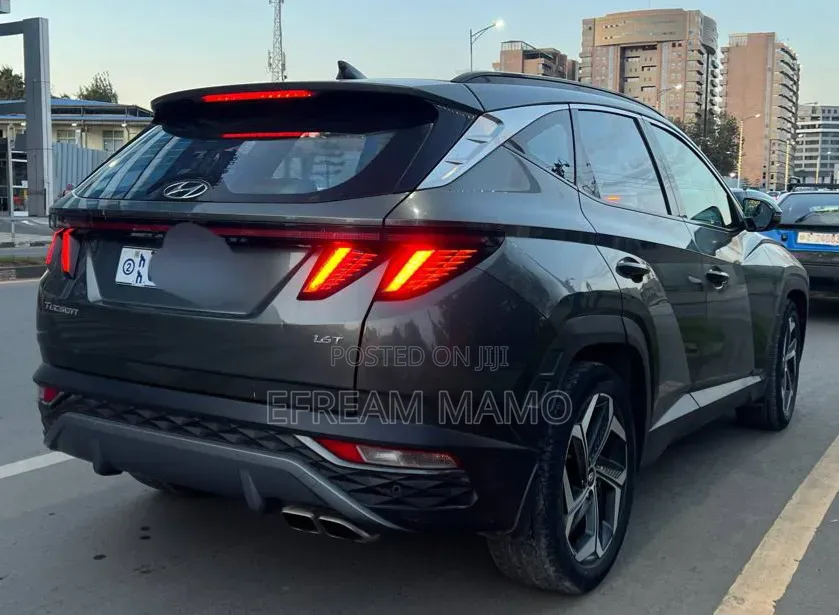 Hyundai Tucson 2022 Gray