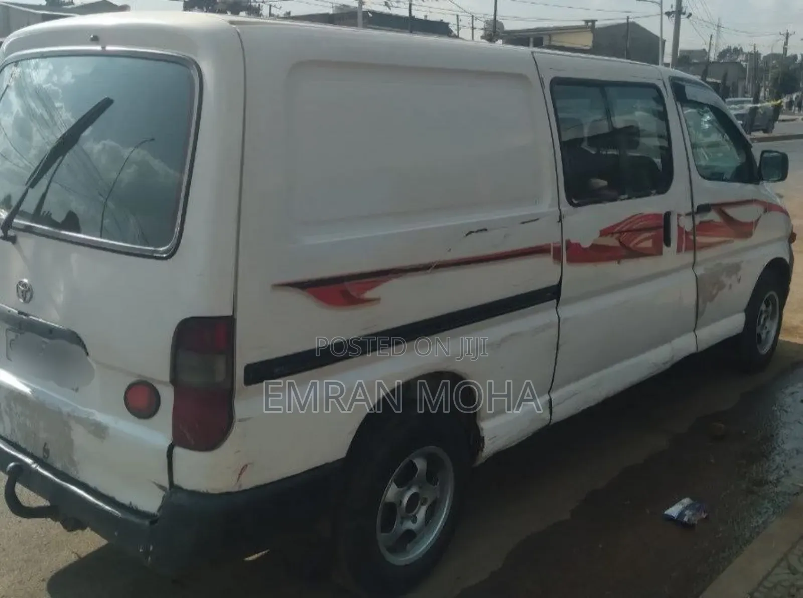 Toyota HiAce 1999 Beige