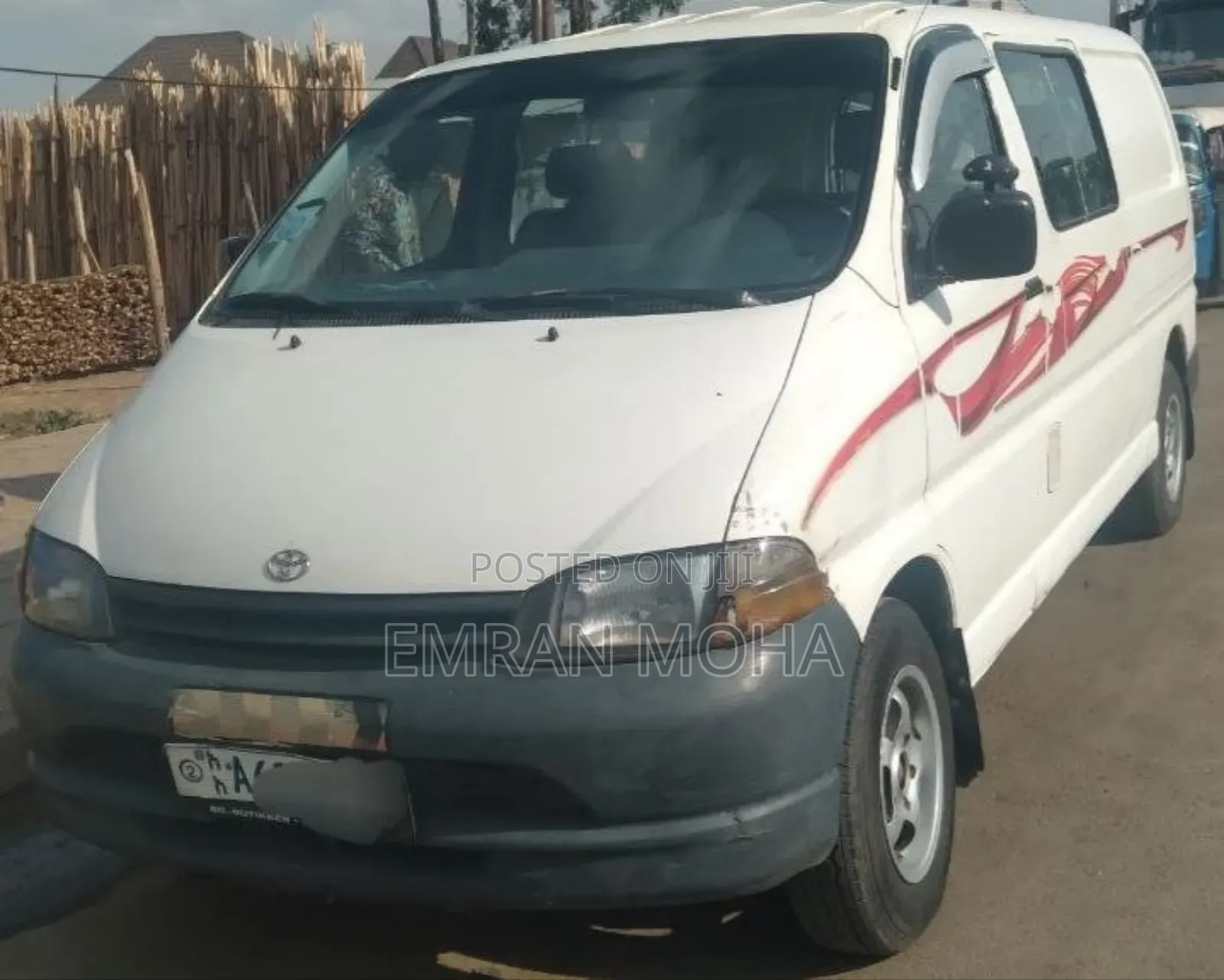 Toyota HiAce 1999 Beige