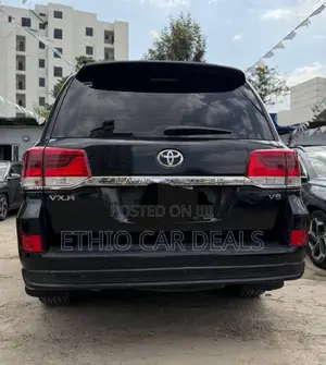 Toyota Land Cruiser 4.5 V8 GXR 2020 Black