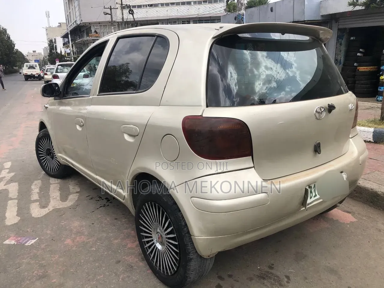 Toyota Vitz 2004 Gold
