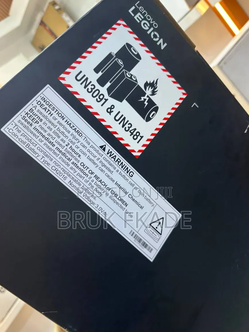 New Laptop Lenovo Legion 7 2GB Intel Core Ultra 9 SSD 640GB