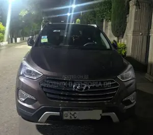 Hyundai Santa Fe 2014 Gray