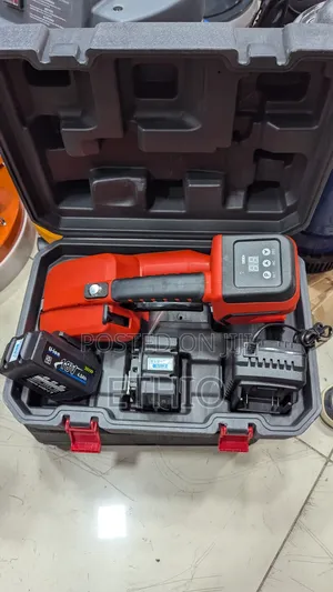 Plastic Strapping Machine