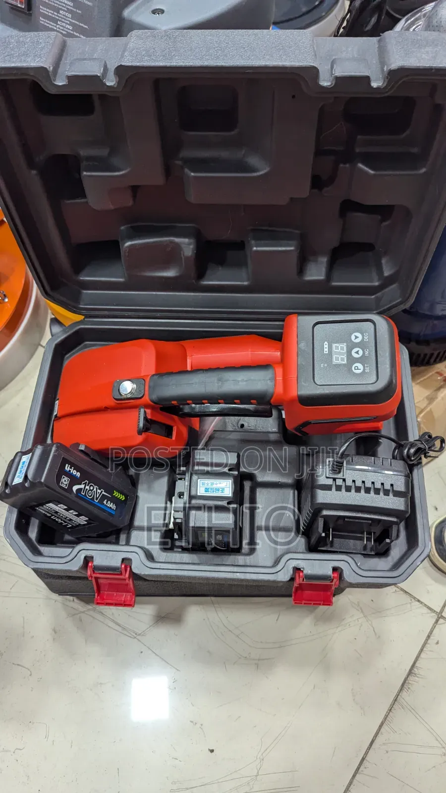 Plastic Strapping Machine