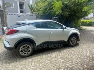 Toyota C-HR 2023 White