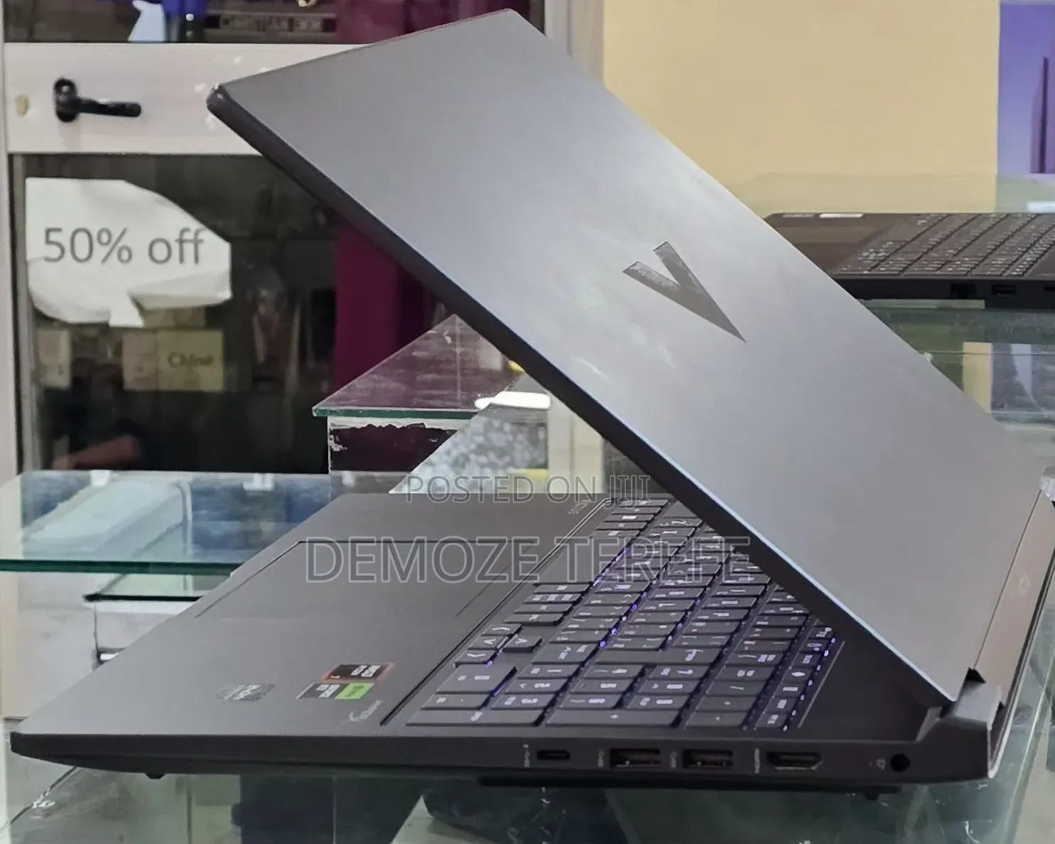 New Laptop HP Victus 15 16GB AMD Ryzen 7 SSD 1T