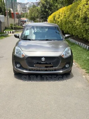 Suzuki Swift 2022 Gray