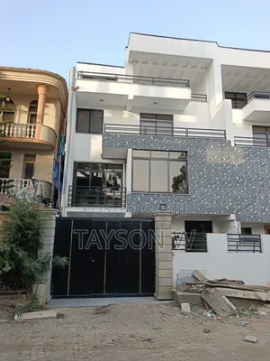 6bdrm House in Bole for sale