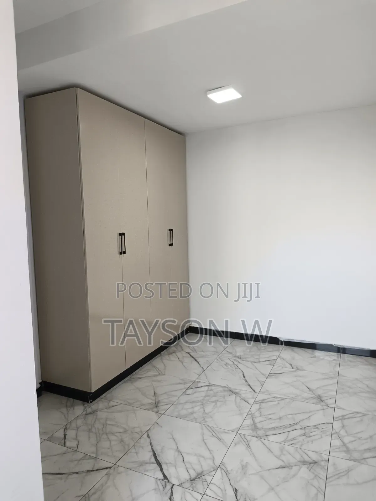 6bdrm House in Bole for sale