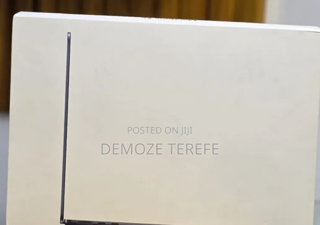 New Laptop Apple MacBook Air 2026 M5 13-inch 16GB Apple M5 SSD 512GB