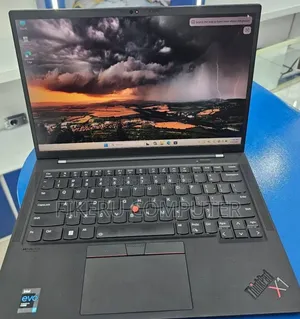 New Laptop Lenovo ThinkPad X1 Carbon 16GB Intel Core i7 SSD 512GB